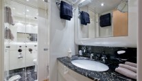 Yacht SARAH A -  Master Cabin Bathroom